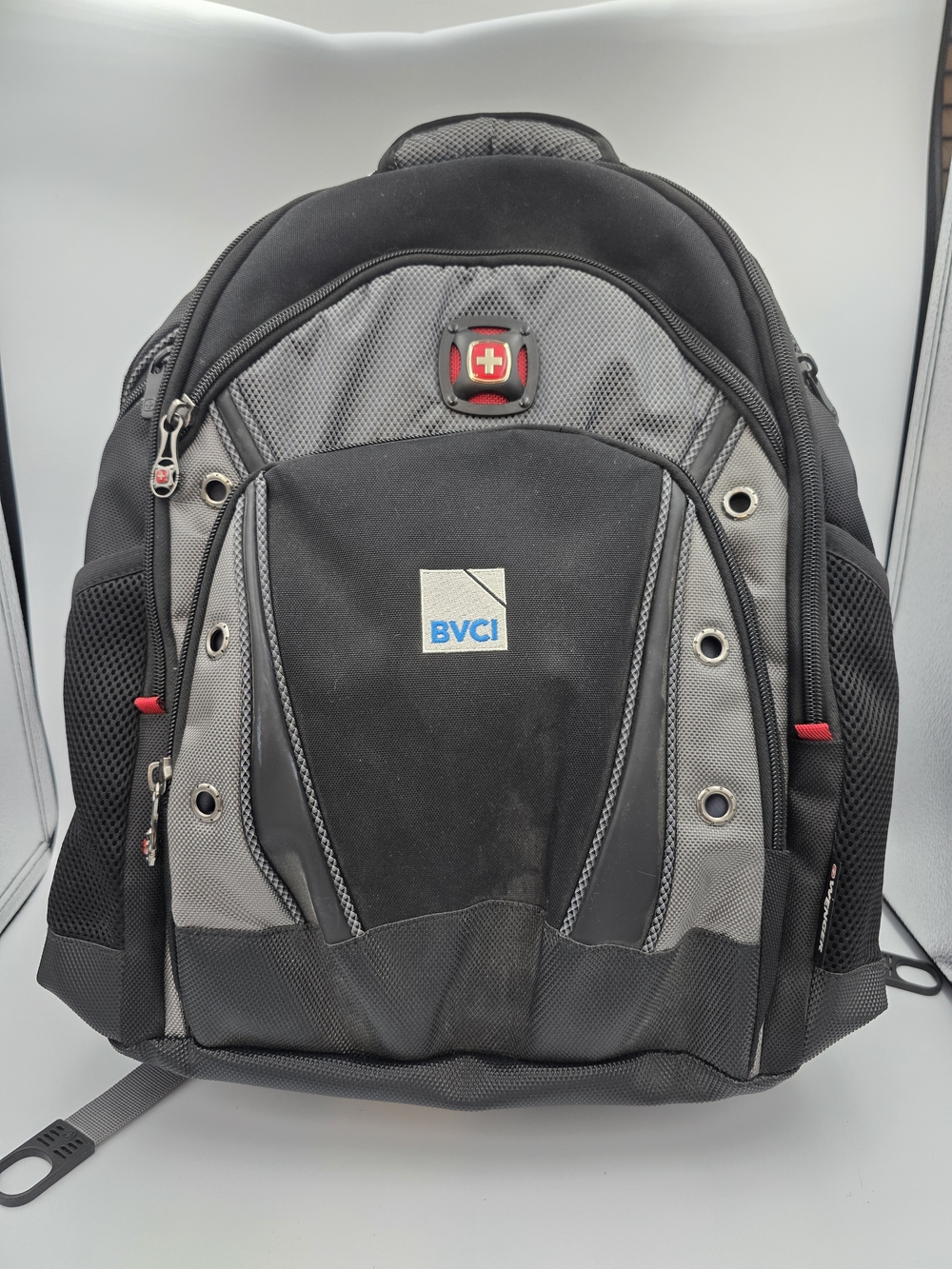 SwissGear Black and Gray Men's Backpack with Red Accents